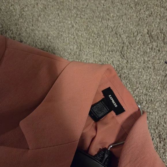 Express Coral Jacket - Picture 2 of 2